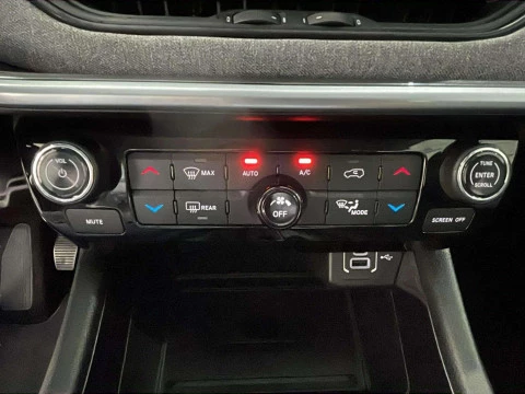 Jeep Compass 1.3 GSE 96KW LONGITUDE FWD 130 5P