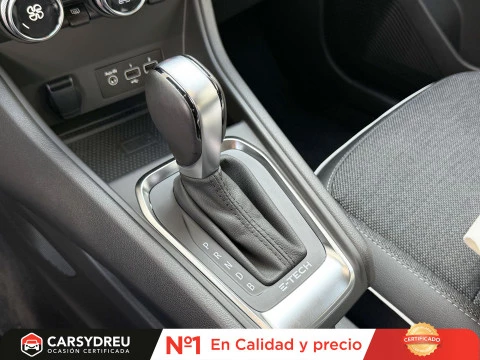 Renault Captur zen fast track E-Tech híbrido 105 kW