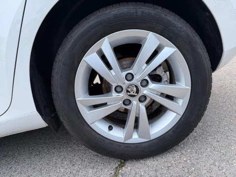 Skoda Fabia  1.0 TSI Ambition Plus 70kW