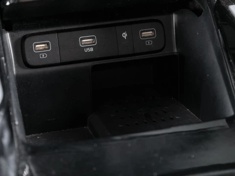 Kia Sorento 1.6 T-GDi HEV Plus Edition 4x2 7pl