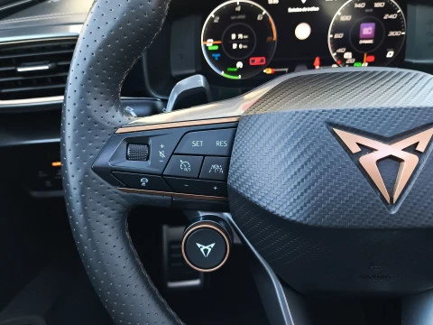 Cupra Formentor 1.4 e-Hybrid VZ DSG 180 kW (245 CV)
