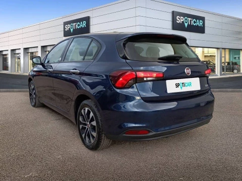Fiat Tipo 5P 1.4 T-Jet 88kW (120CV) Mirror
