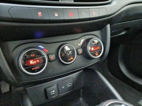 Fiat Tipo 5P 1.4 T-Jet 88kW (120CV) Mirror