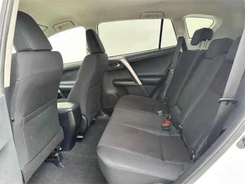 Toyota Rav4 RAV-4 150D Advance 2WD