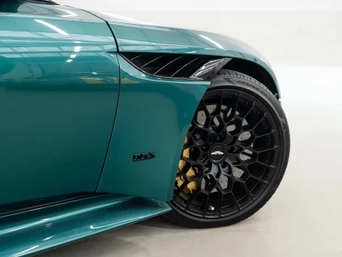 Aston Martin DBS 770 Ultimate