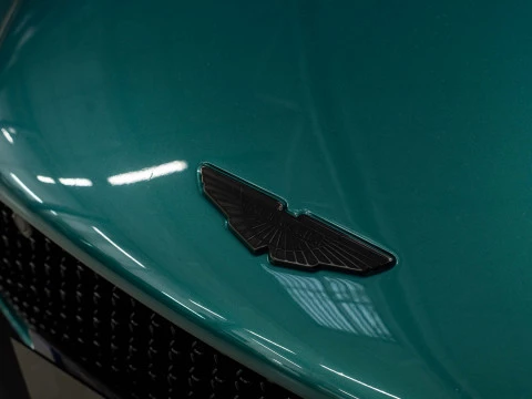 Aston Martin DBS 770 Ultimate