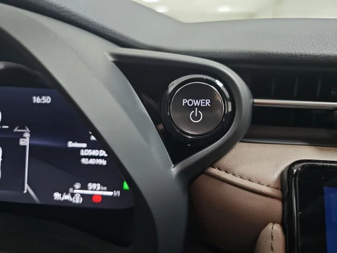 Lexus LBX 1.5 136cv HEV Elegant+