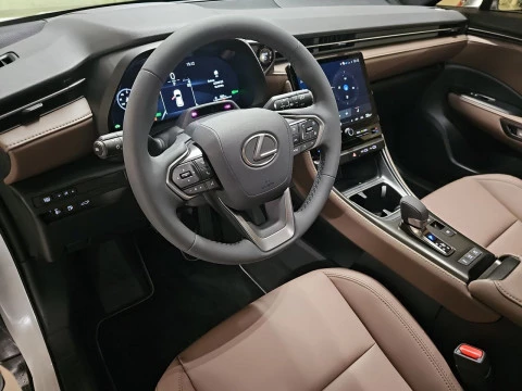 Lexus LBX 1.5 136cv HEV Elegant+