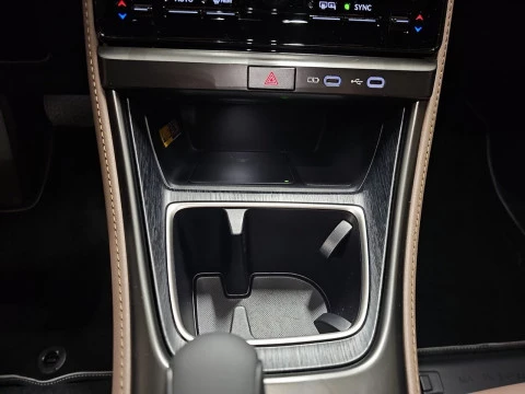 Lexus LBX 1.5 136cv HEV Elegant+