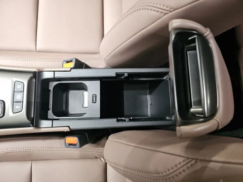 Lexus LBX 1.5 136cv HEV Elegant+