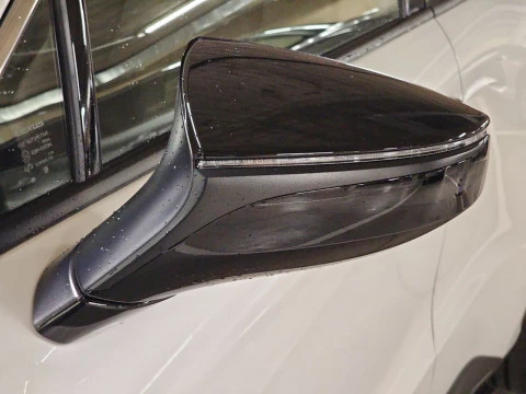 Lexus LBX 1.5 136cv HEV Elegant+