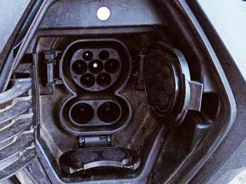 Renault Kangoo  E-TECH 100% ELECTRICA L1 START EV45 ABRETE SESAMO 120CV 