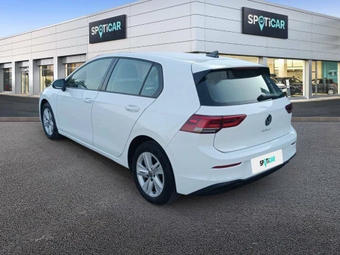 Volkswagen Golf 1.0 TSI 81kW (110CV)