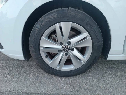 Volkswagen Golf 1.0 TSI 81kW (110CV)