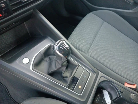Volkswagen Golf 1.0 TSI 81kW (110CV)