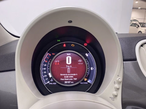 Fiat 500 FIAT  1.0 Hybrid 51kw (70CV) Dolcevita