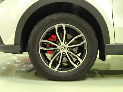 DFSK 580 1.5 T Intelligent 110 kW (149 CV)