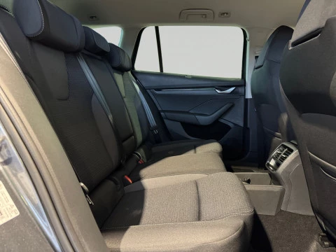 Skoda Octavia COMBI 1.5 TSI 110KW DSG M HEV SELECTION