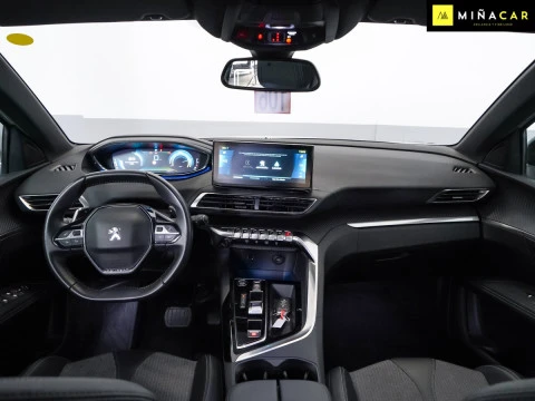 Peugeot 3008 Plug-in Hybrid 1.6 143KW Allure e-DCS7