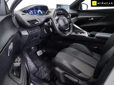 Peugeot 3008 Plug-in Hybrid 1.6 143KW Allure e-DCS7