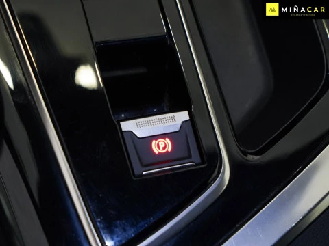 Peugeot 3008 Plug-in Hybrid 1.6 143KW Allure e-DCS7