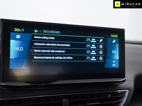 Peugeot 3008 Plug-in Hybrid 1.6 143KW Allure e-DCS7
