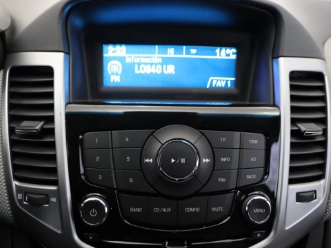 Chevrolet CRUZE sedan 1.6 16V LS 4P