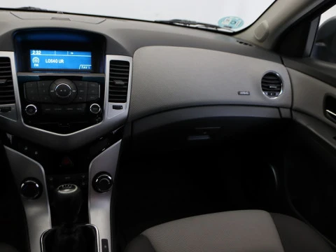 Chevrolet CRUZE sedan 1.6 16V LS 4P