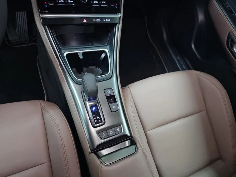 Lexus LBX 1.5 136cv HEV Elegant+