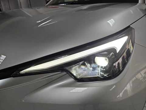 Lexus LBX 1.5 136cv HEV Elegant+