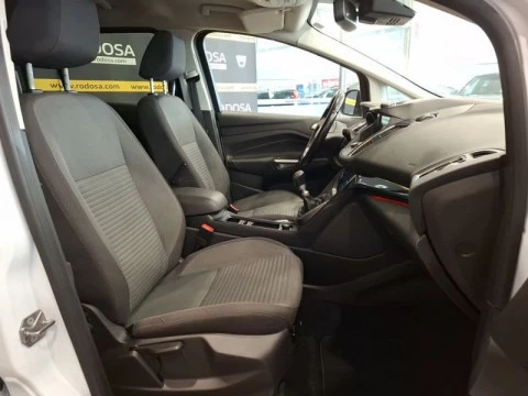 Ford Grand C-Max 1.0 EcoBoost 92kW (125CV) Titanium
