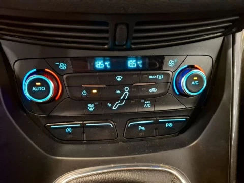 Ford Grand C-Max 1.0 EcoBoost 92kW (125CV) Titanium