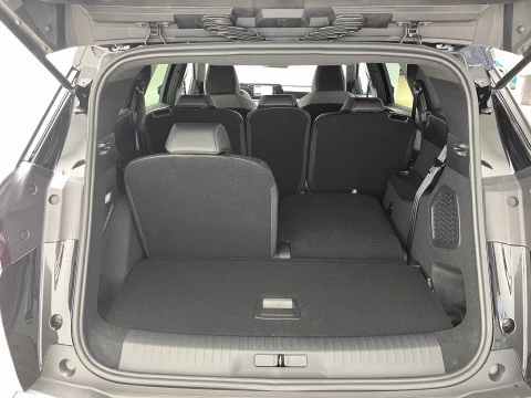 Peugeot 5008 Hybrid 1.2 107KW Allure Exclusive eDCS6