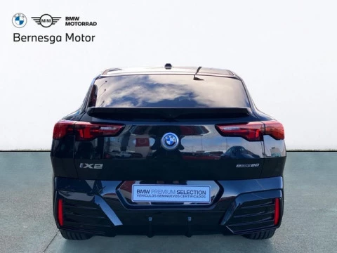 BMW iX2 eDrive20 150 kW (204 CV)