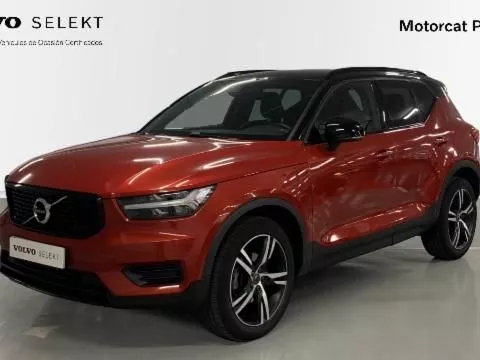 Volvo XC40 XC40 D3 R-DESIGN AUTO Volvo XC40 XC40 D3 R-DESIGN AUTO