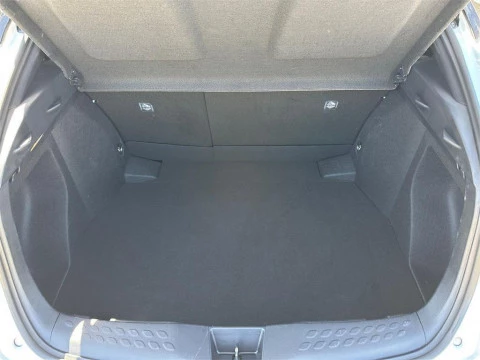 Toyota C-HR 5P Advance 125H e-CVT