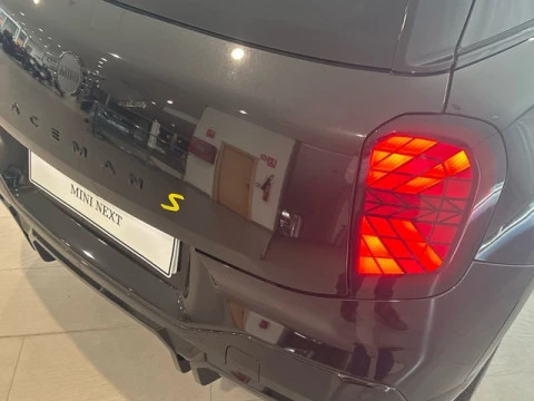 MINI Aceman SE 160 kW (218 CV)