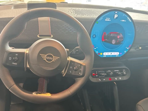 MINI Aceman SE 160 kW (218 CV)