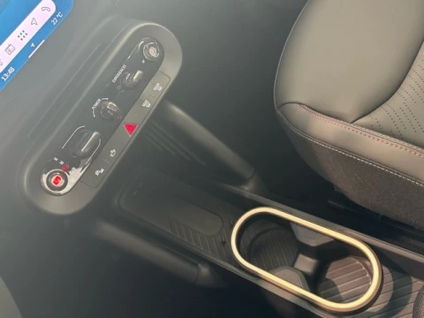 MINI Aceman SE 160 kW (218 CV)