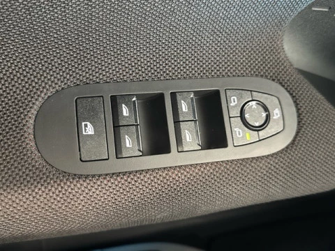 MINI Aceman SE 160 kW (218 CV)