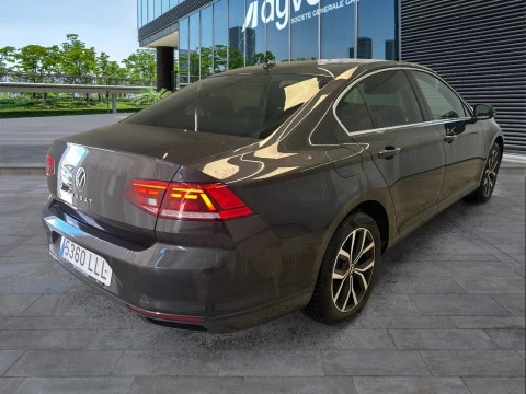 Volkswagen Passat Executive 2.0 TDI 110kW (150CV) DSG