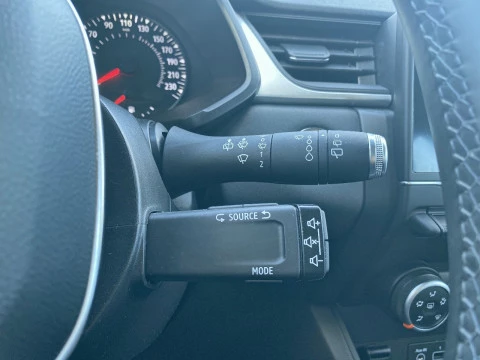 Renault Captur Intens TCe 140CV GPF Micro Híbrido