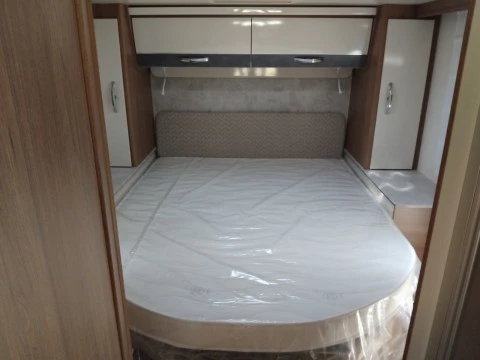 ELNAGH BARON BARON 579