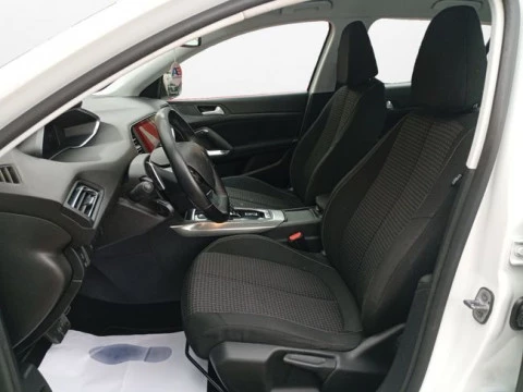 Peugeot 308 5p Active Pack BlueHDi 130 S&S EAT8