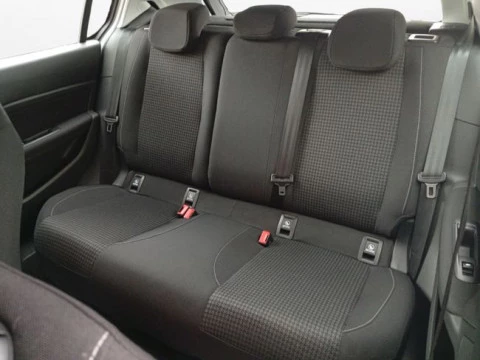 Peugeot 308 5p Active Pack BlueHDi 130 S&S EAT8