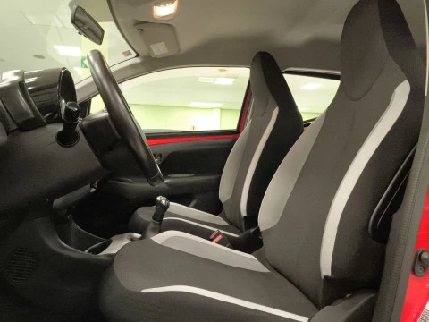 Toyota Aygo 1.0 70 x-cite 51 kW (69 CV)
