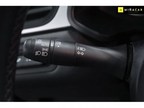 Renault Captur Equilibre TCe 66 kW (90 CV)