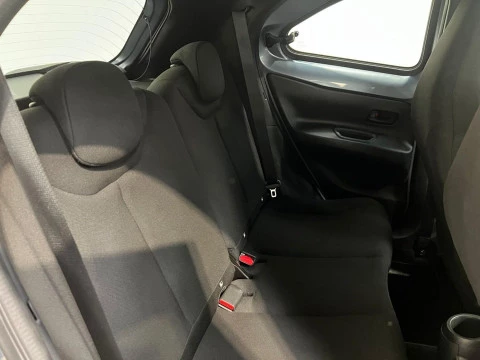 Toyota Aygo X Cross 1.0 VVT-I 72CV Play