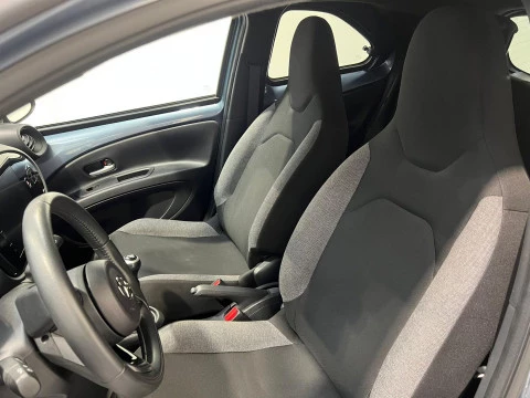 Toyota Aygo X Cross 1.0 VVT-I 72CV Play