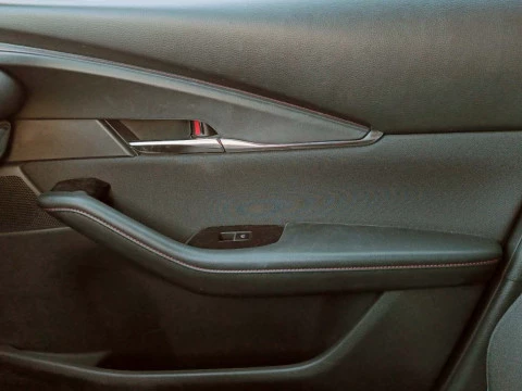 Mazda CX-30 2.0 ESKYACTIV-G MHEV 122CV 6MT FWD HOMURA